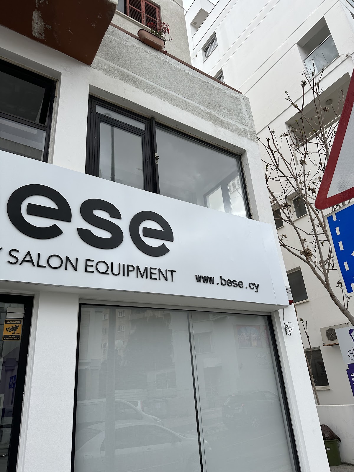 BESE Beauty Salon Equipment