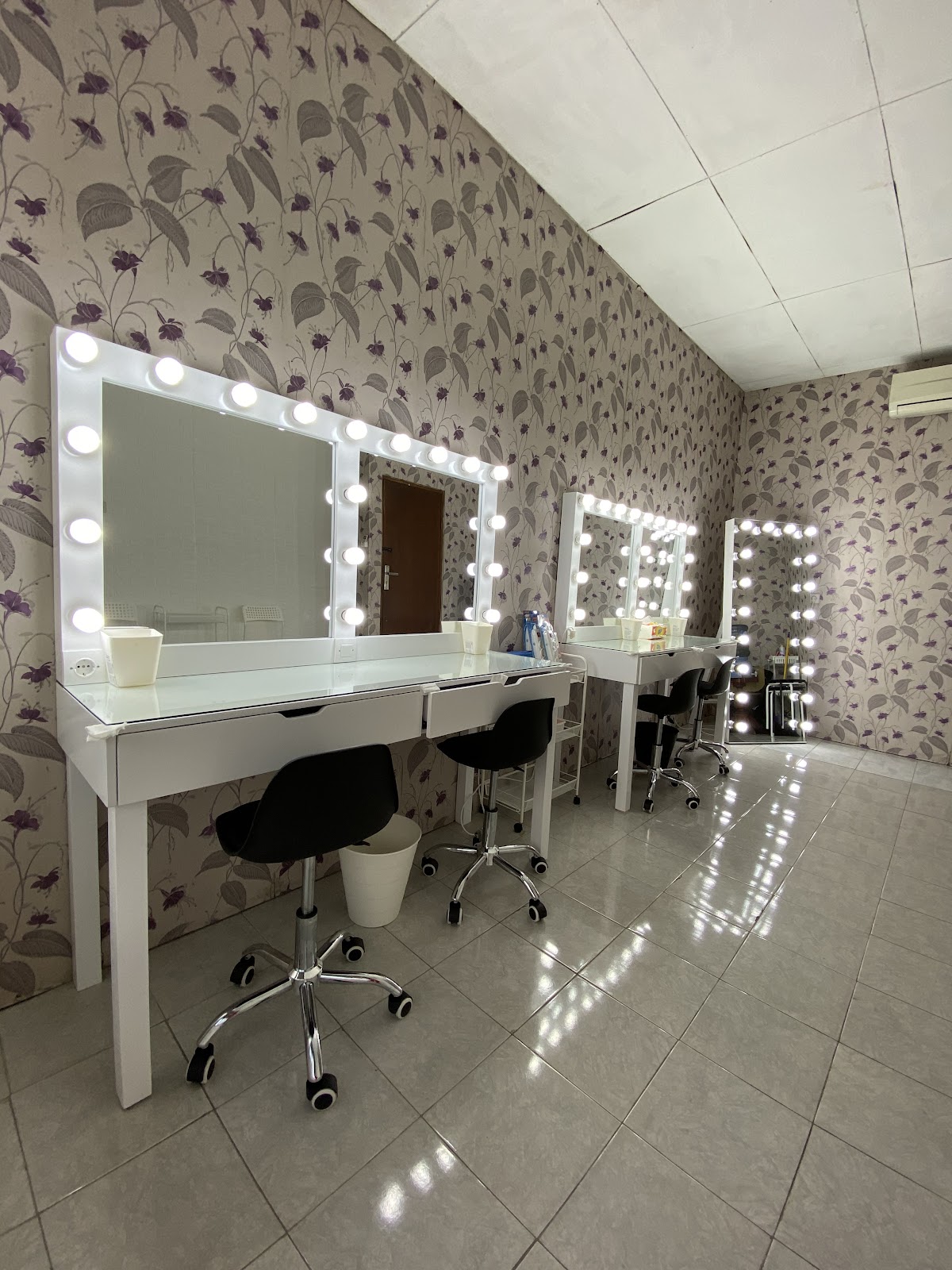 Echy Makeup Studio