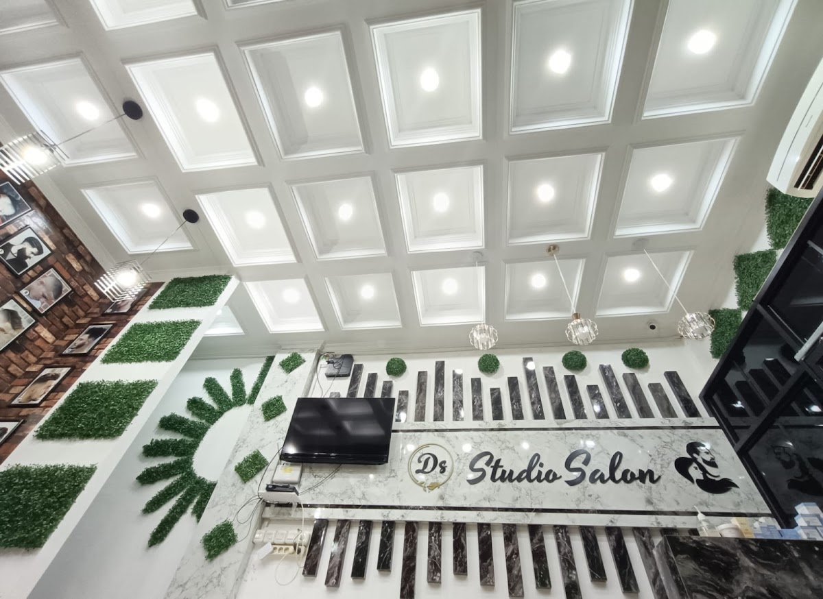 DS Studio Salon Pku