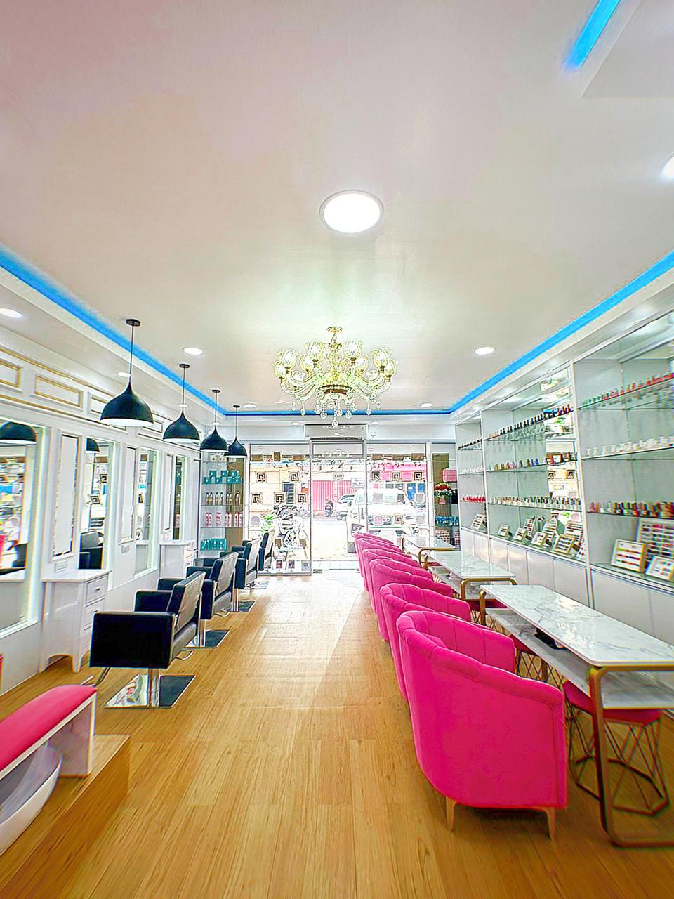 BATAM EYELASHES STUDIO