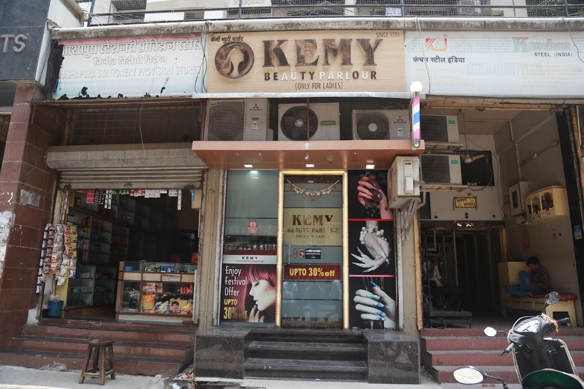 Kemy Beauty Parlour