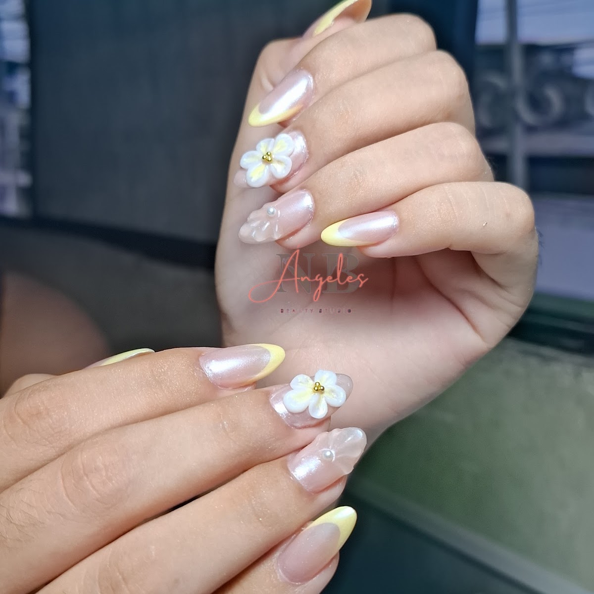 Angeles Beauty Studio
