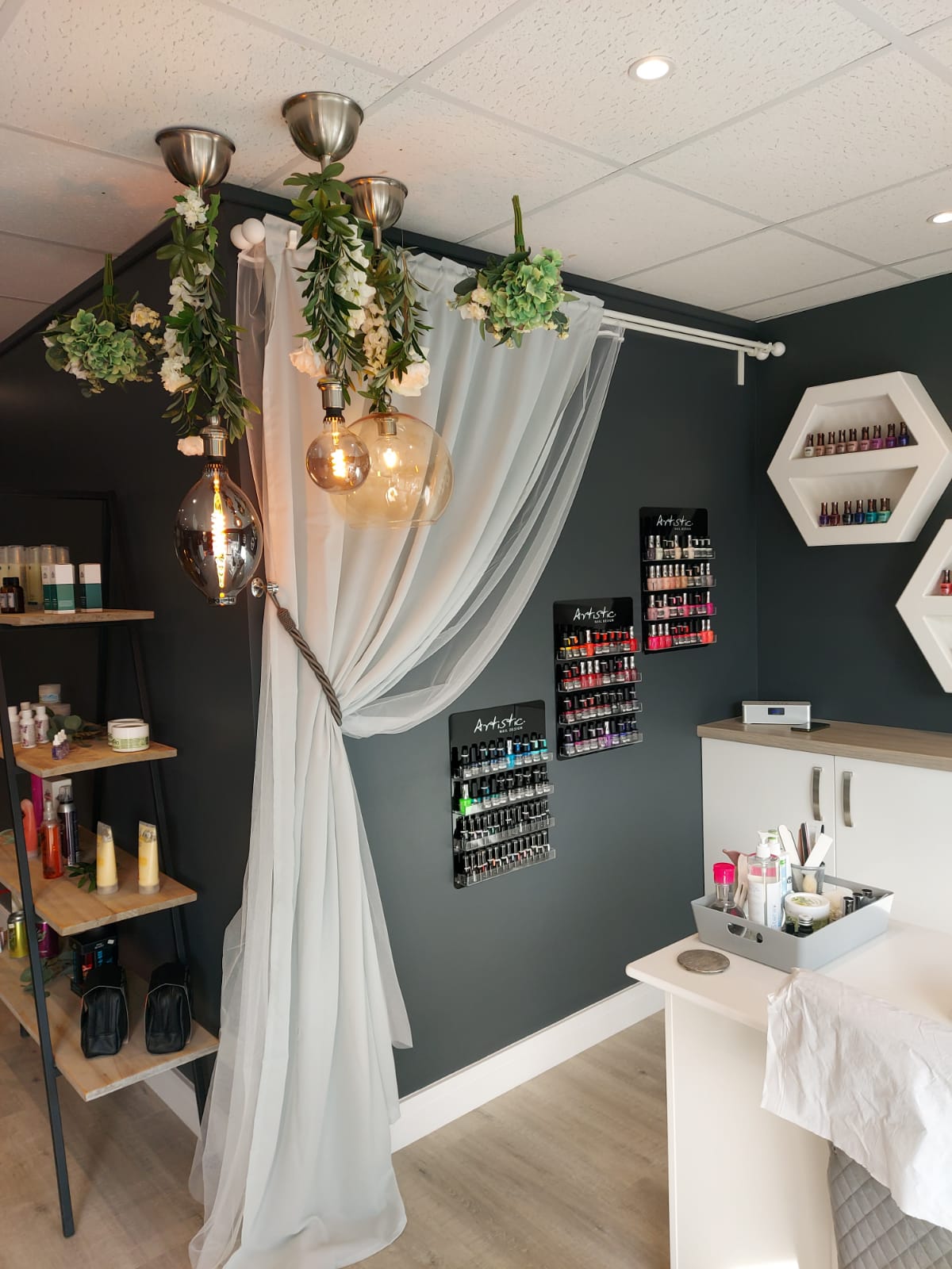 Brooke's Beauty & Spa