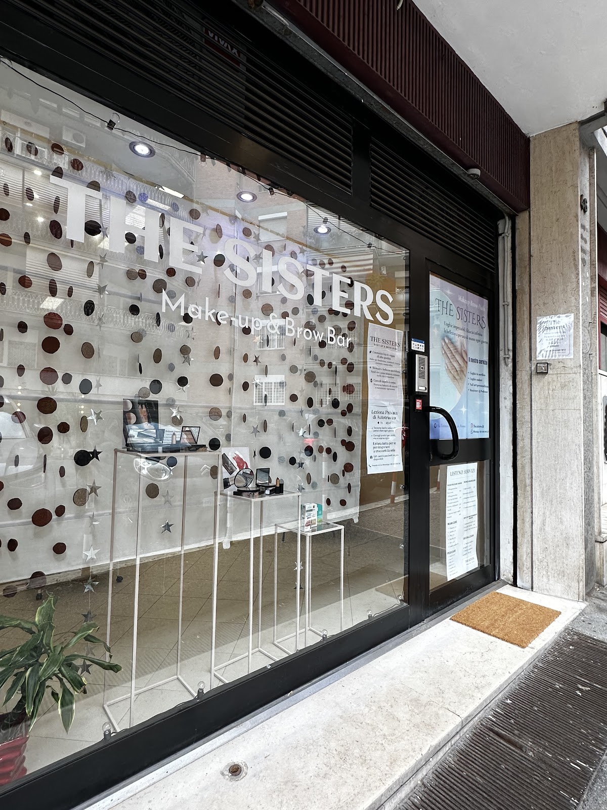 THE SISTERS Makeup, Nails & Brows Bar