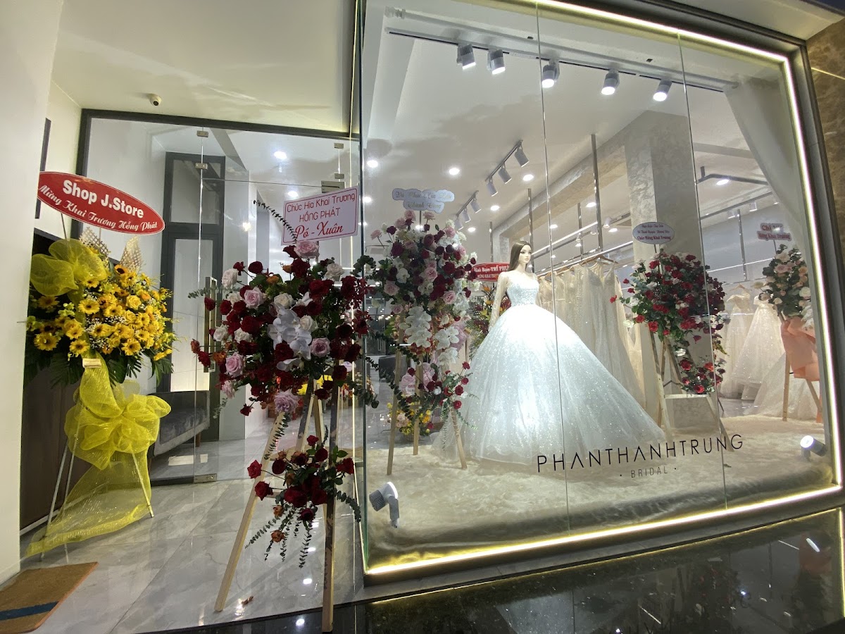 Phan Thanh Trung Bridal