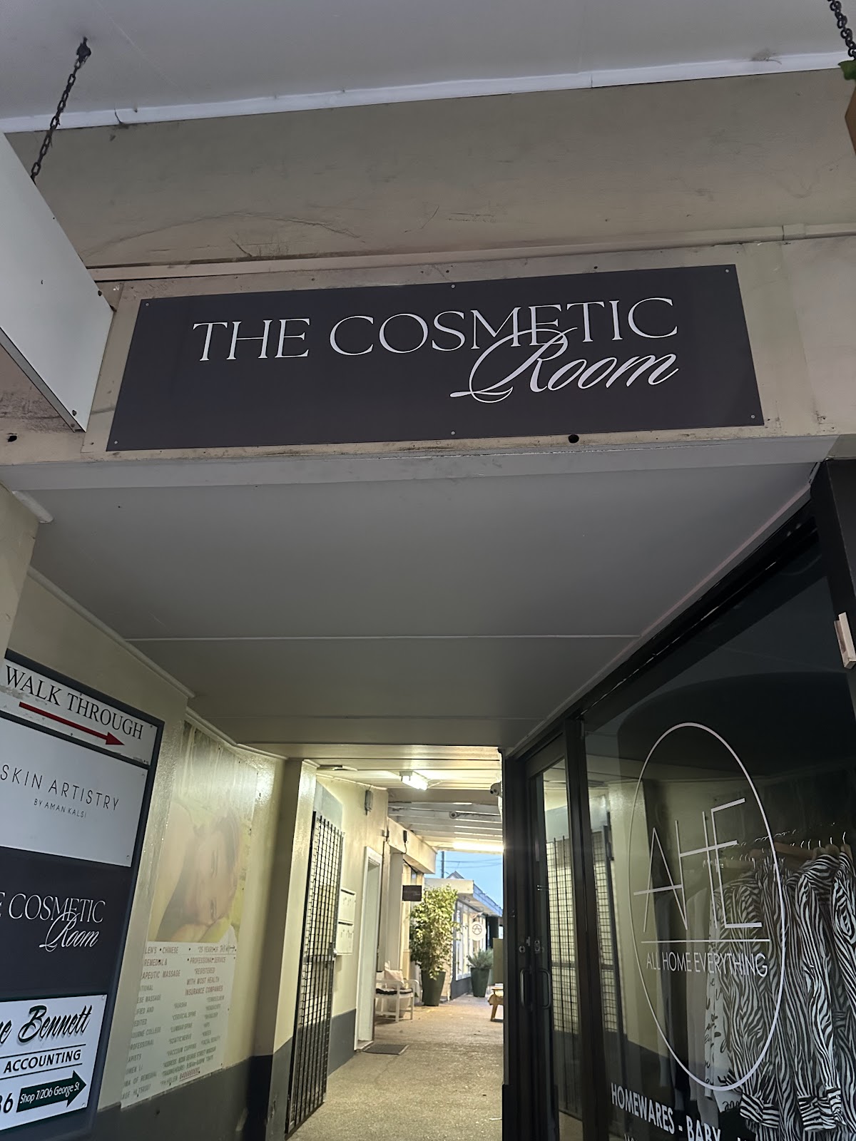 The Cosmetic Room