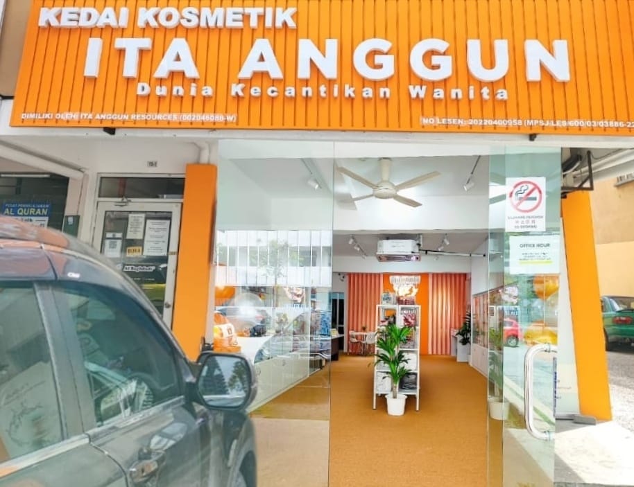 ITA ANGGUN COSMETIC