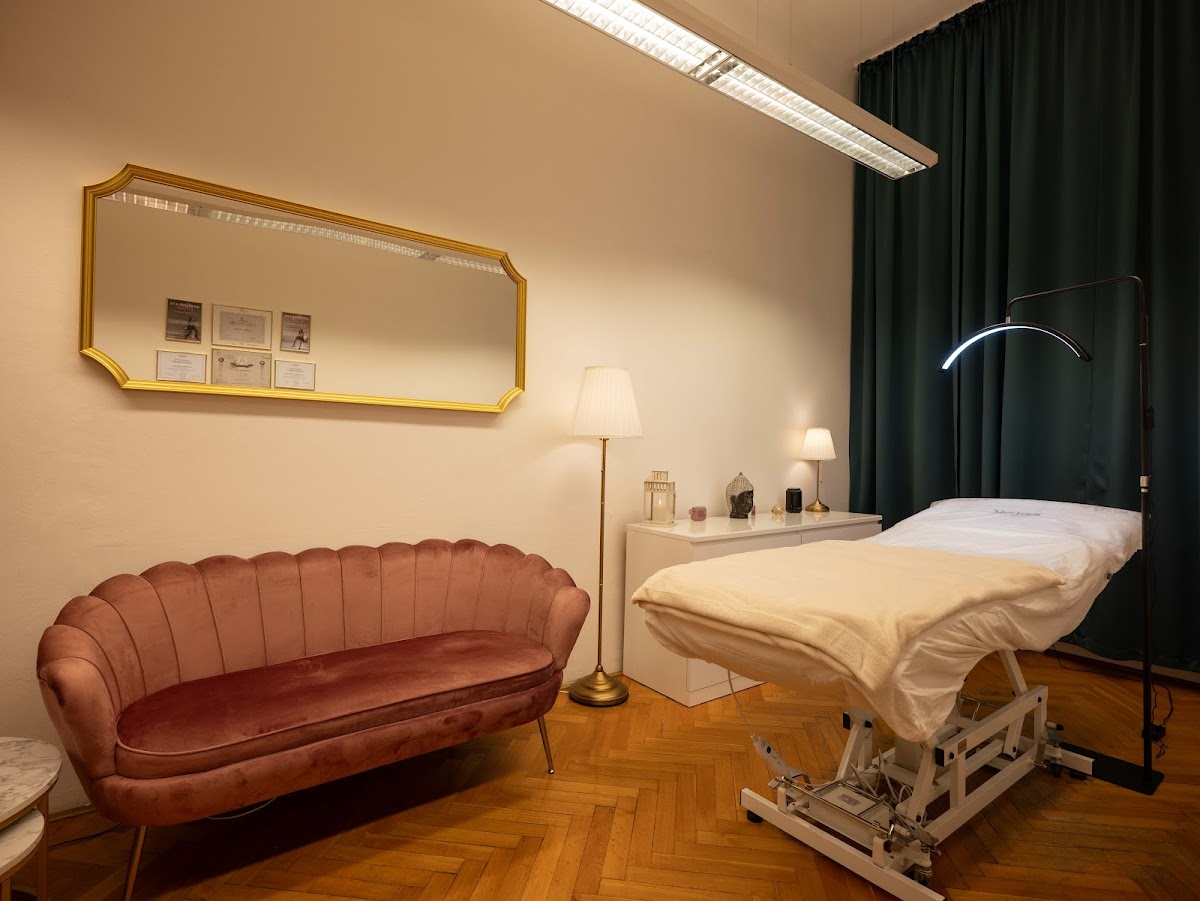 Aura Beauty - kosmetické studio Medik8