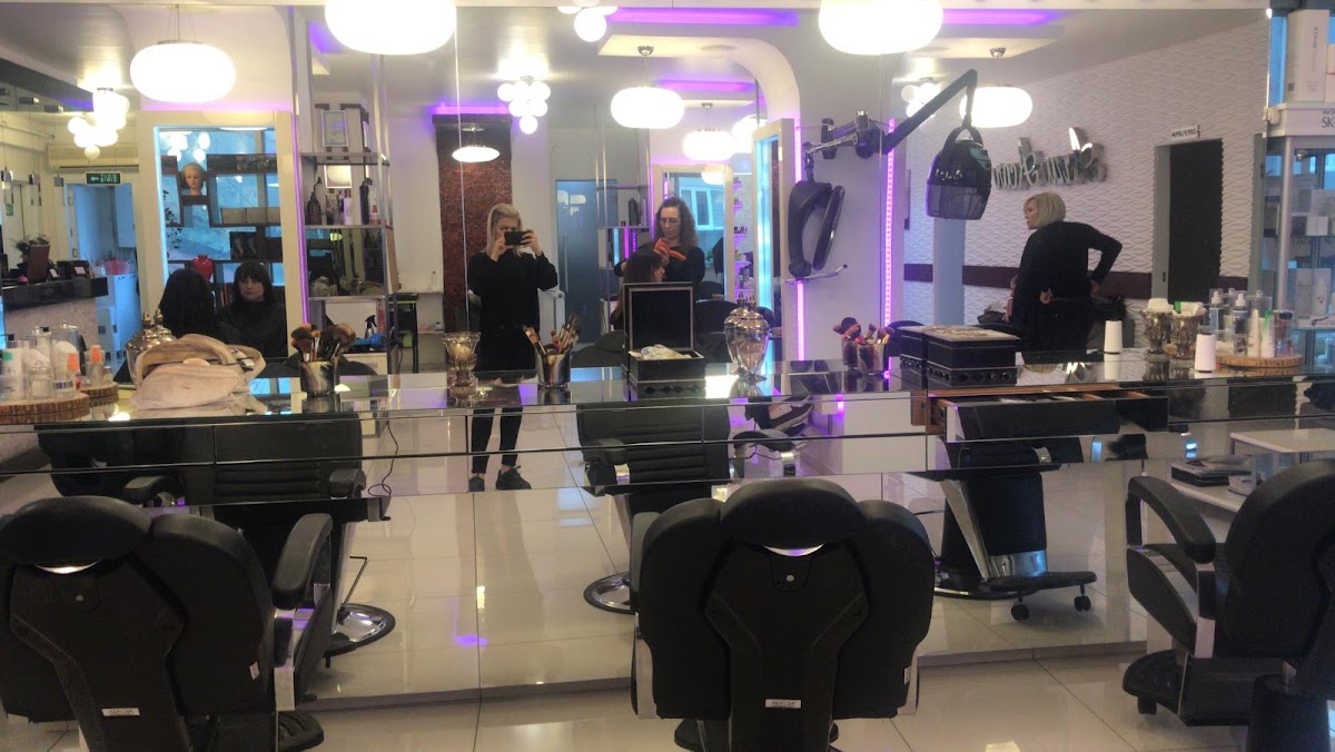 Arzu Acar Kuafor ve Guzellik Salonu