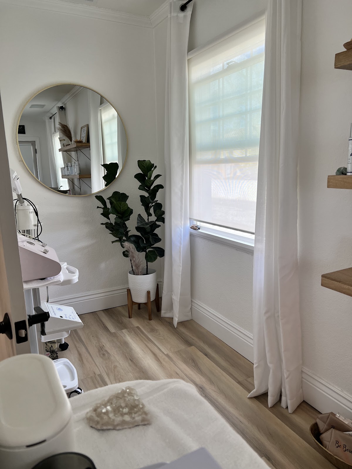 Skincare & Waxing by Melanie
