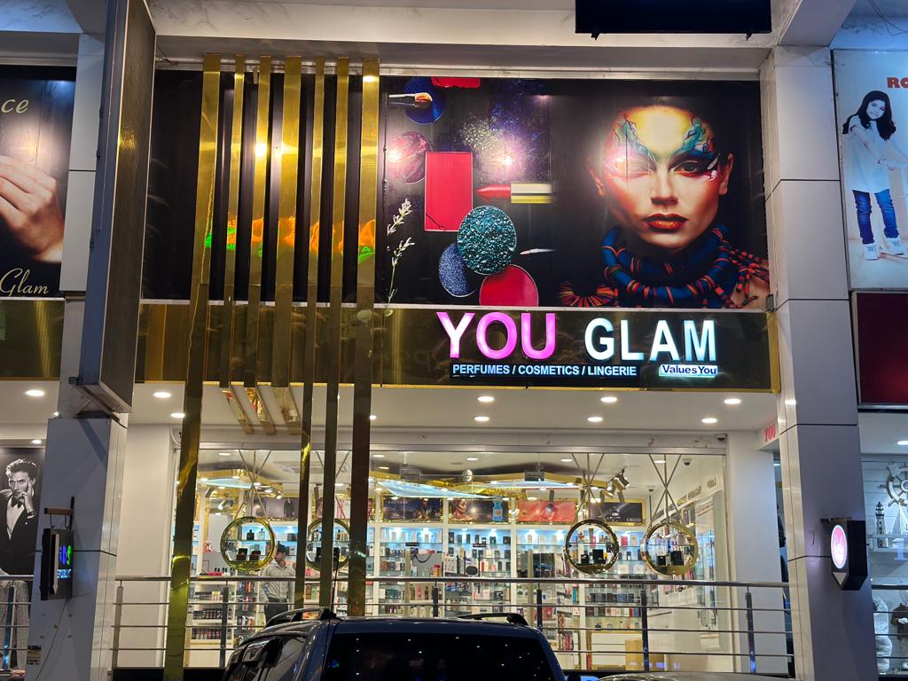 YOU GLAM