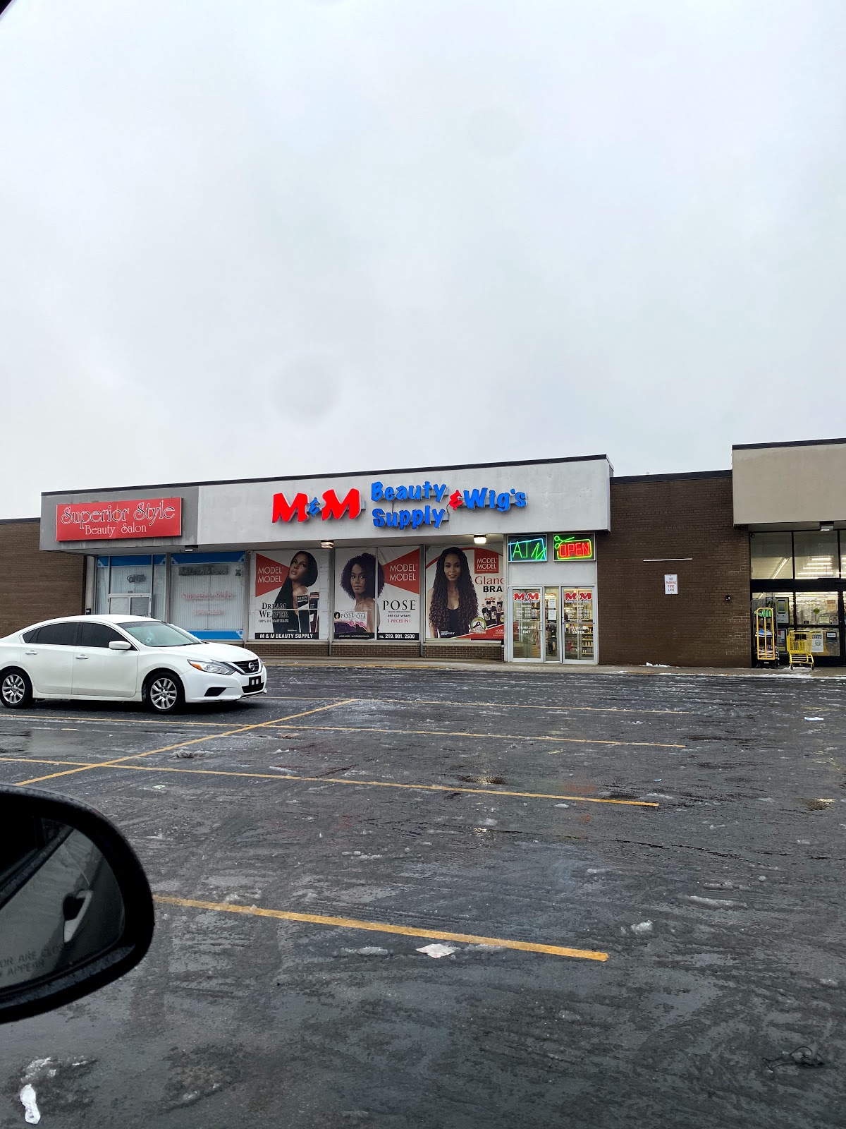 M&M Beauty Supply & Wigs