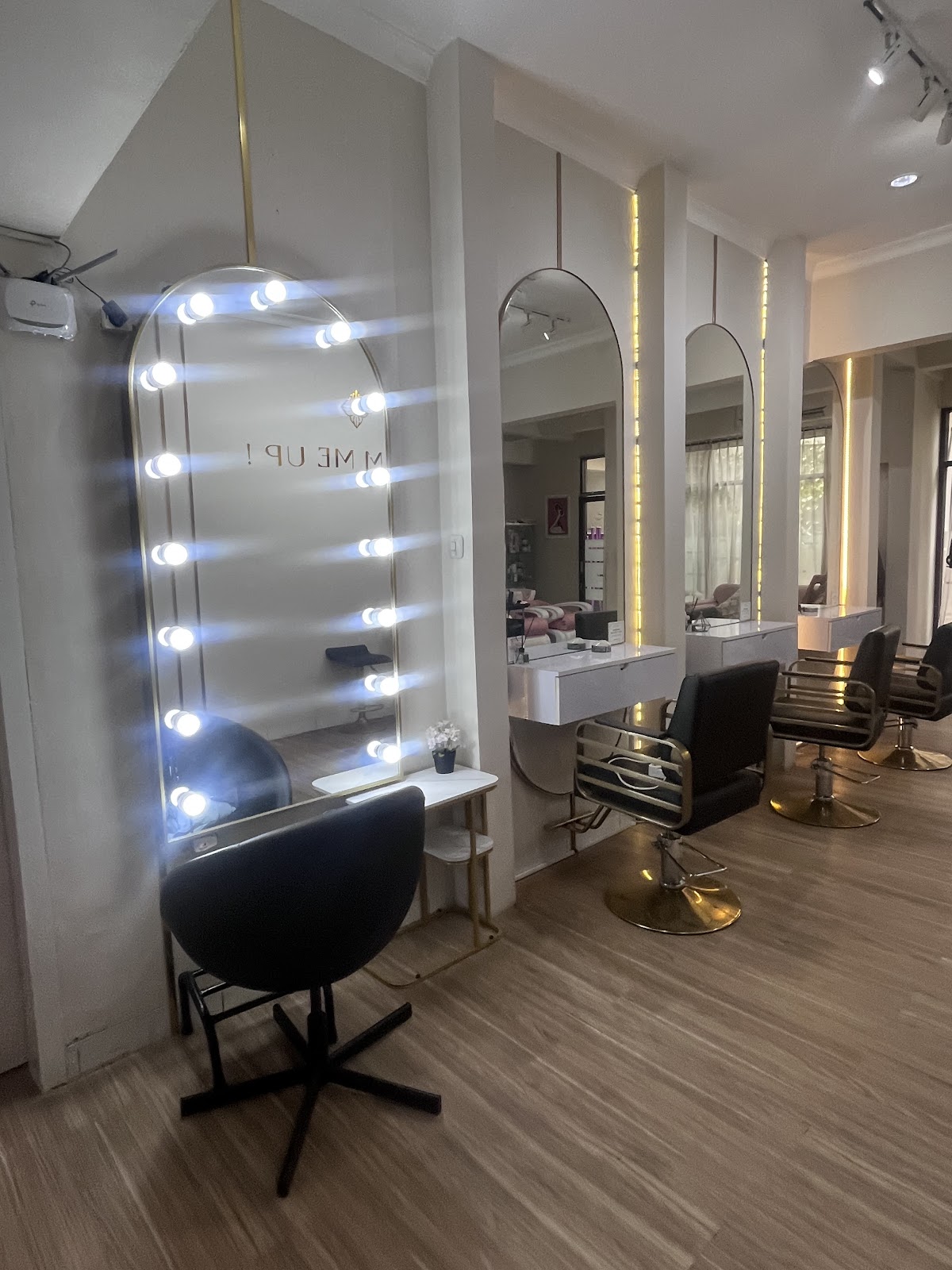 Glam Me Up Bogor