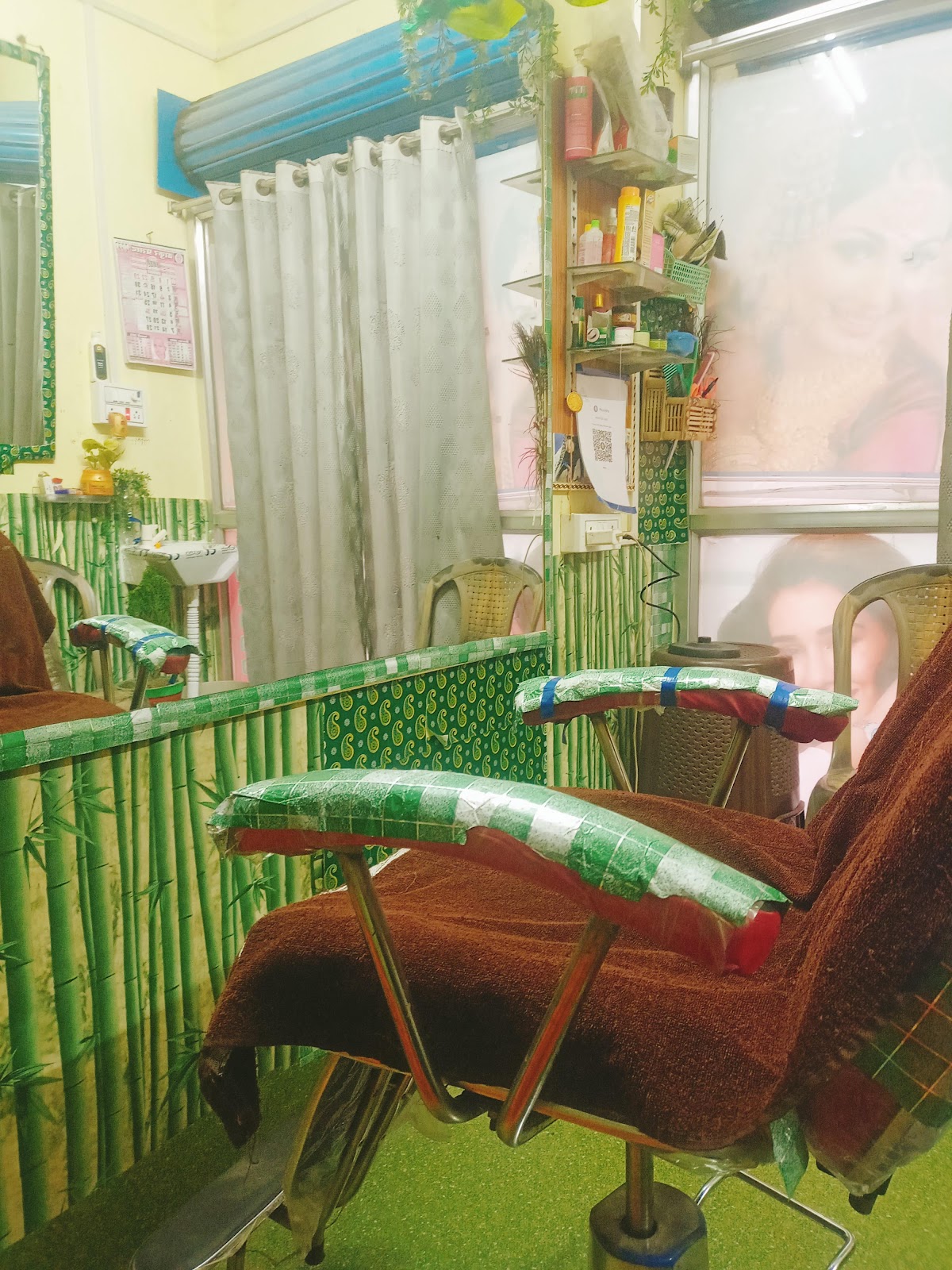 Hk beauty parlor