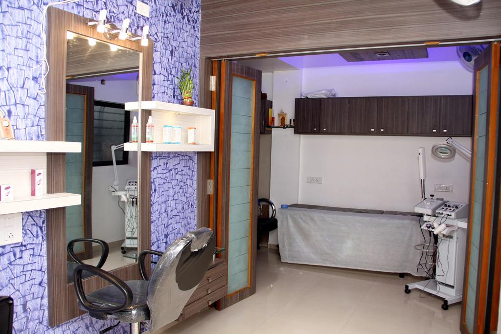 Dekhani Beauty Center & Cosmetics