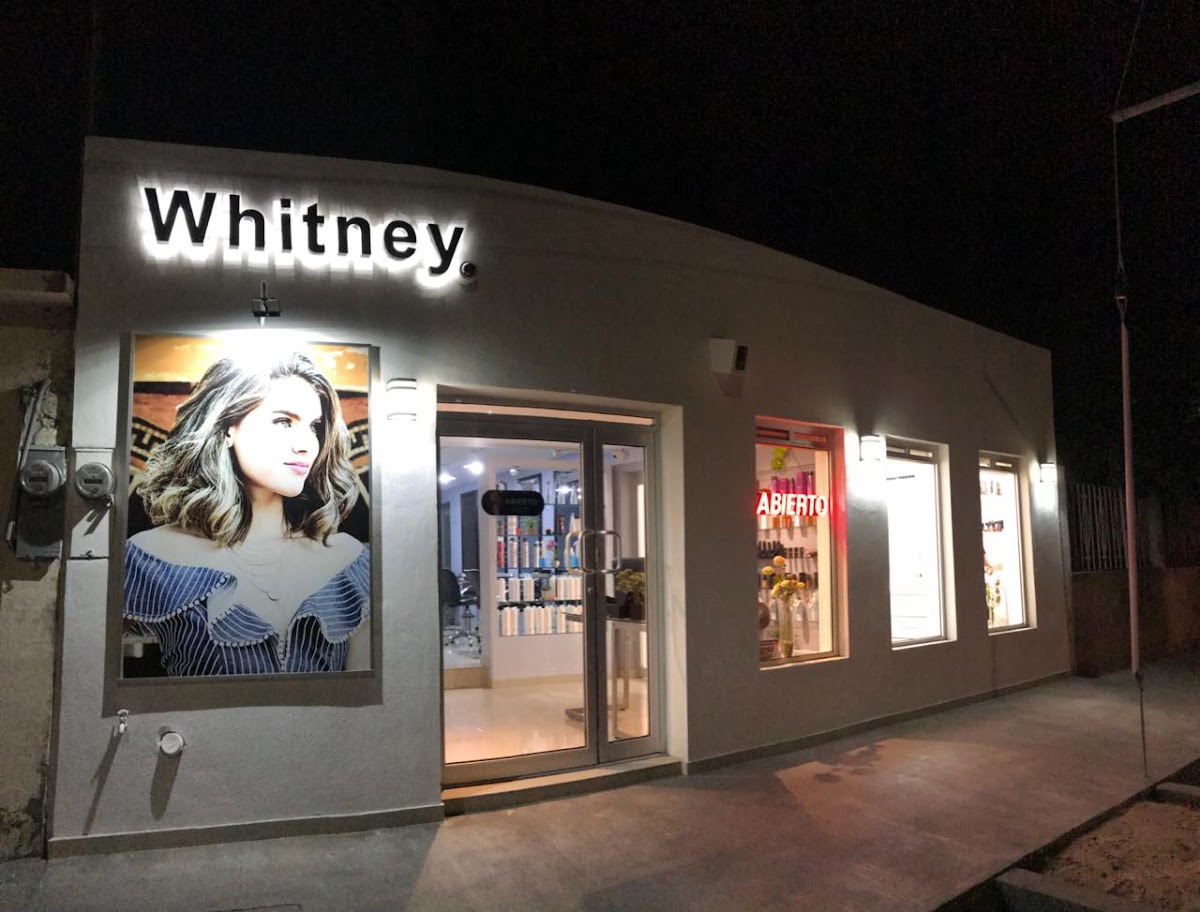 Salon Whitney
