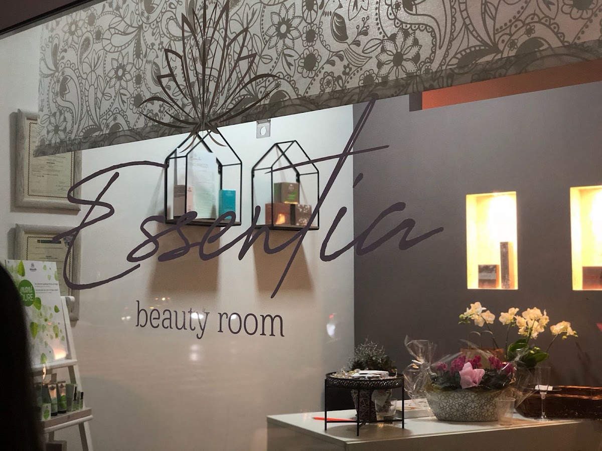 Essentia Beauty Room