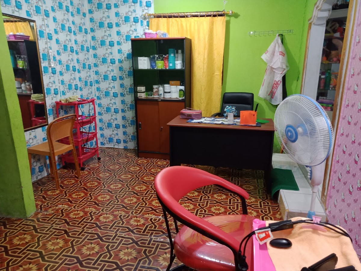 Aulia beauty salon