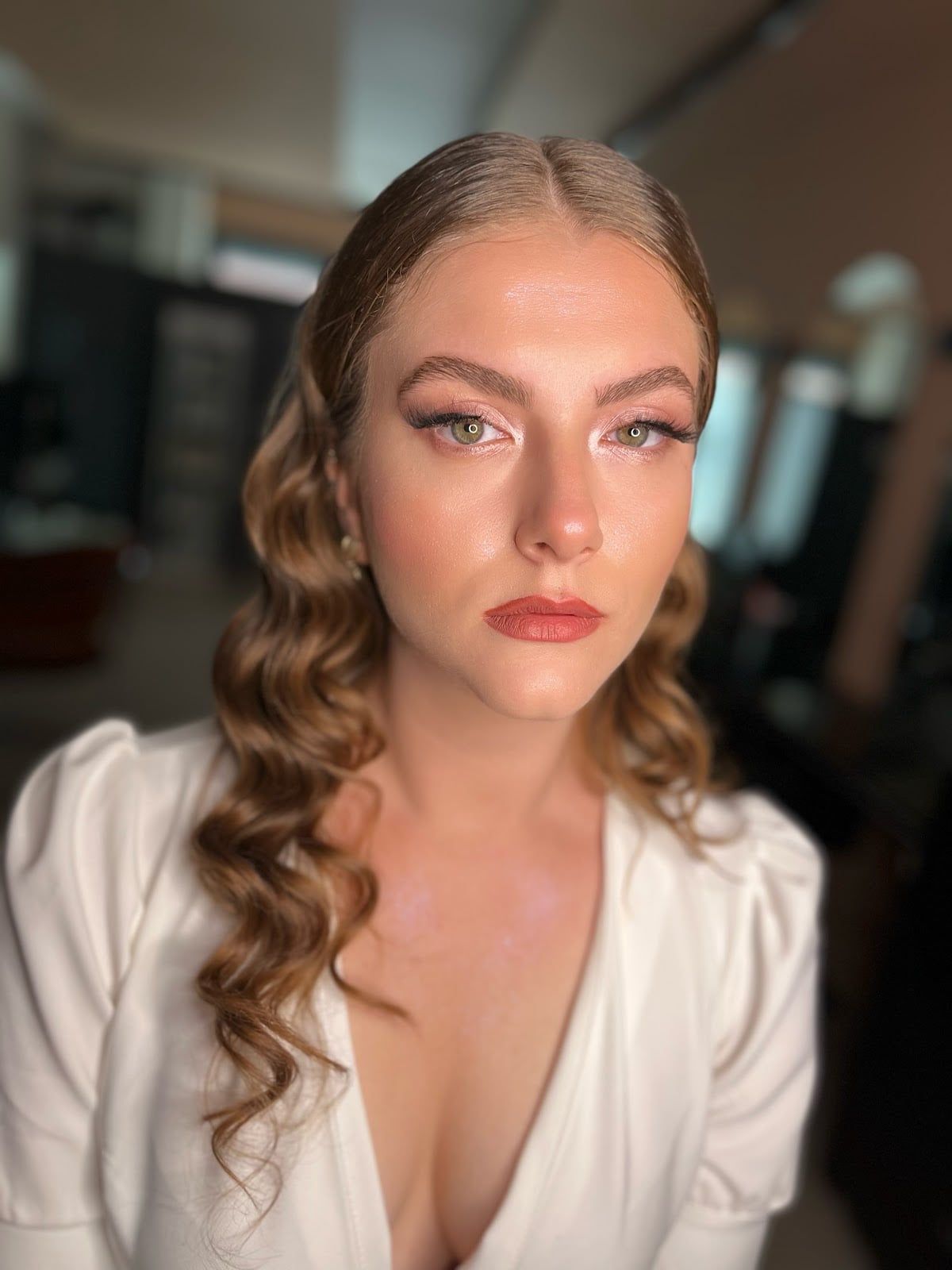 Almila Bayan Kuaforu