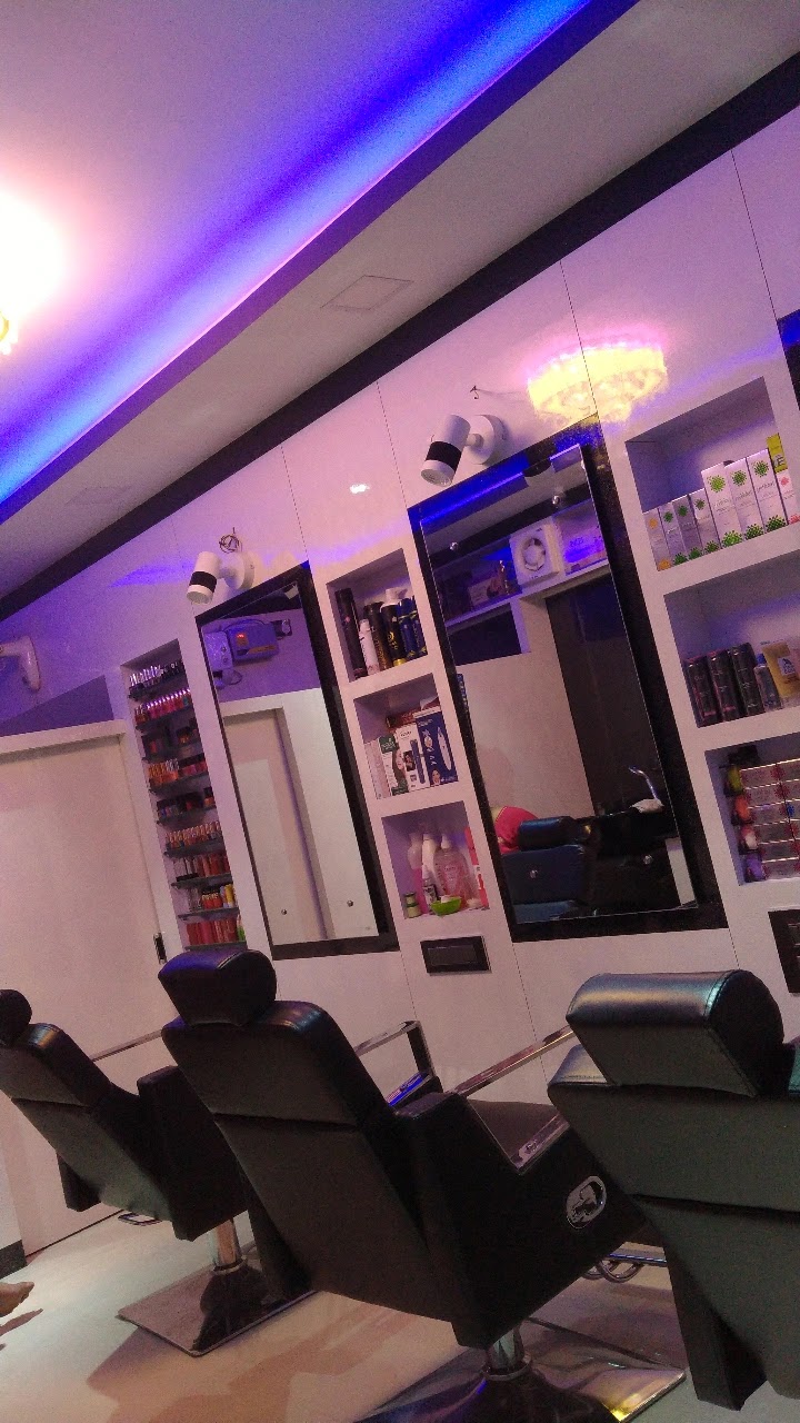 Milan Store