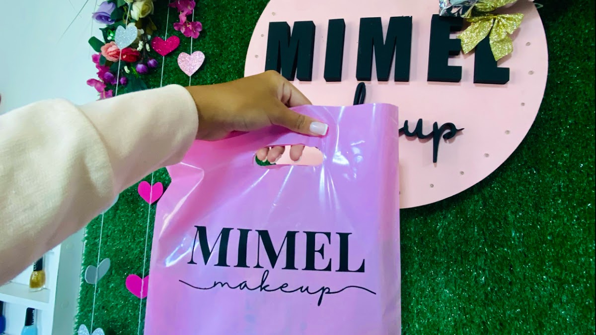 Mimel makeup