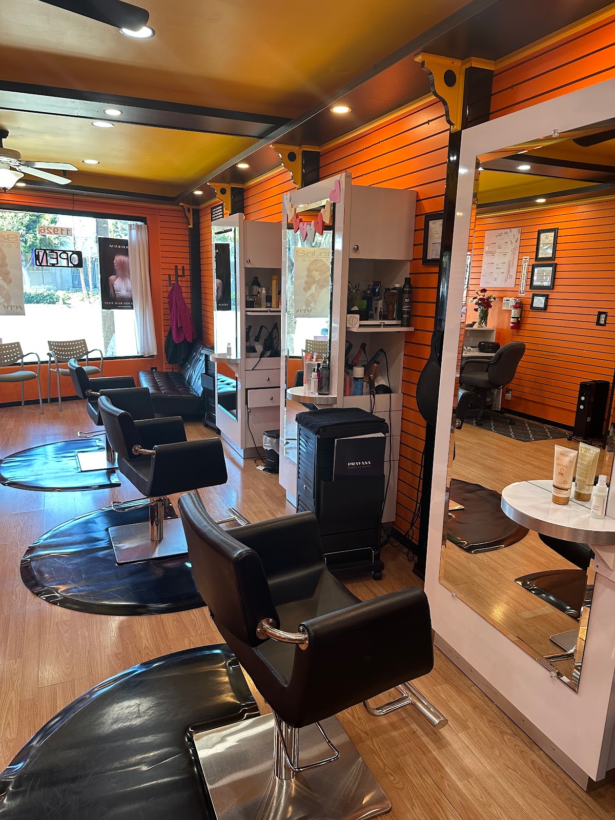 Bella Dama Salon