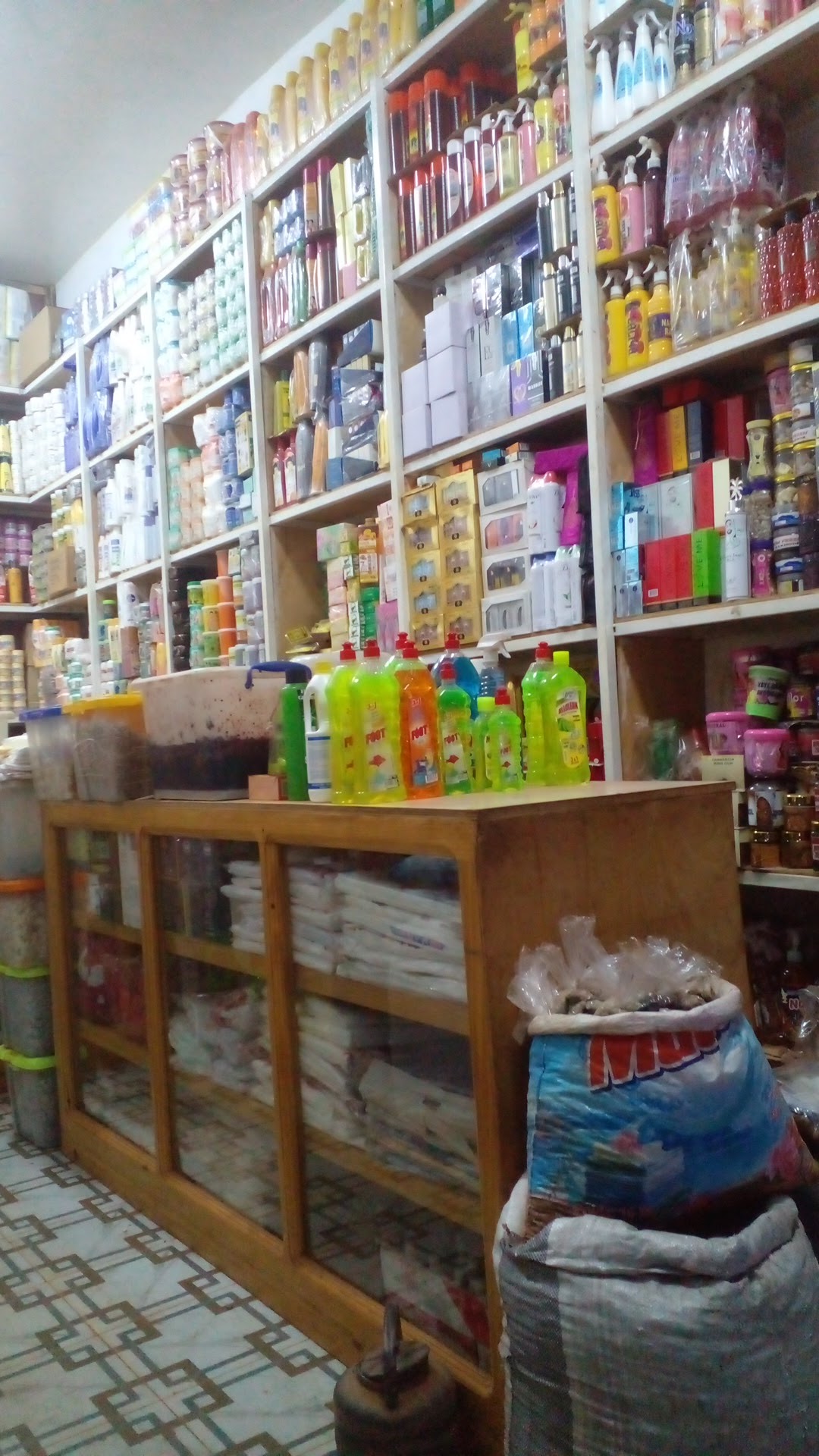 AMG Cosmetics & ThiouraYe Shop