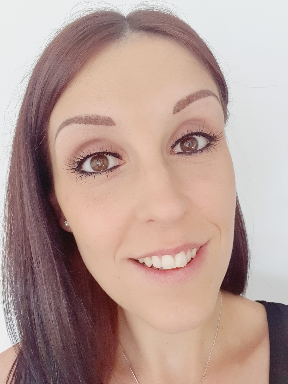 Absolute Semi Permanent Make Up & Aesthetics