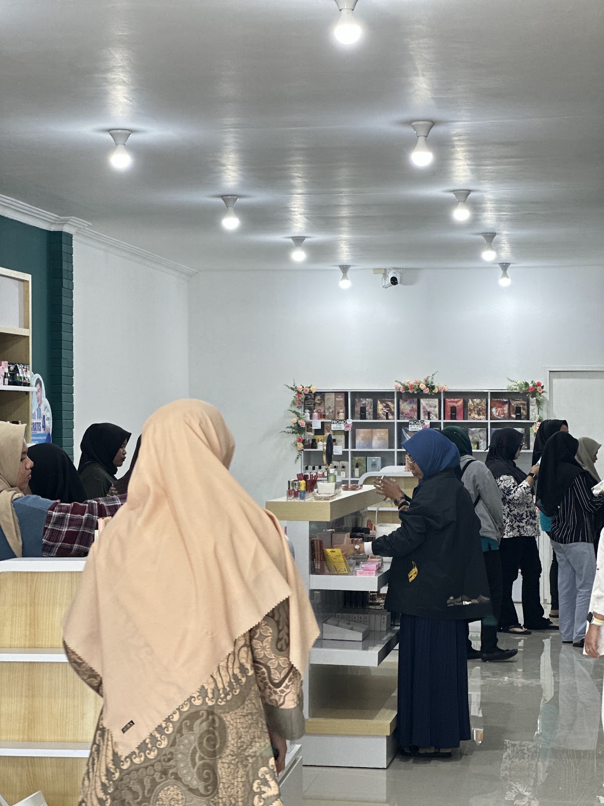 Madani Beauty Cabang Brigjen Katamso