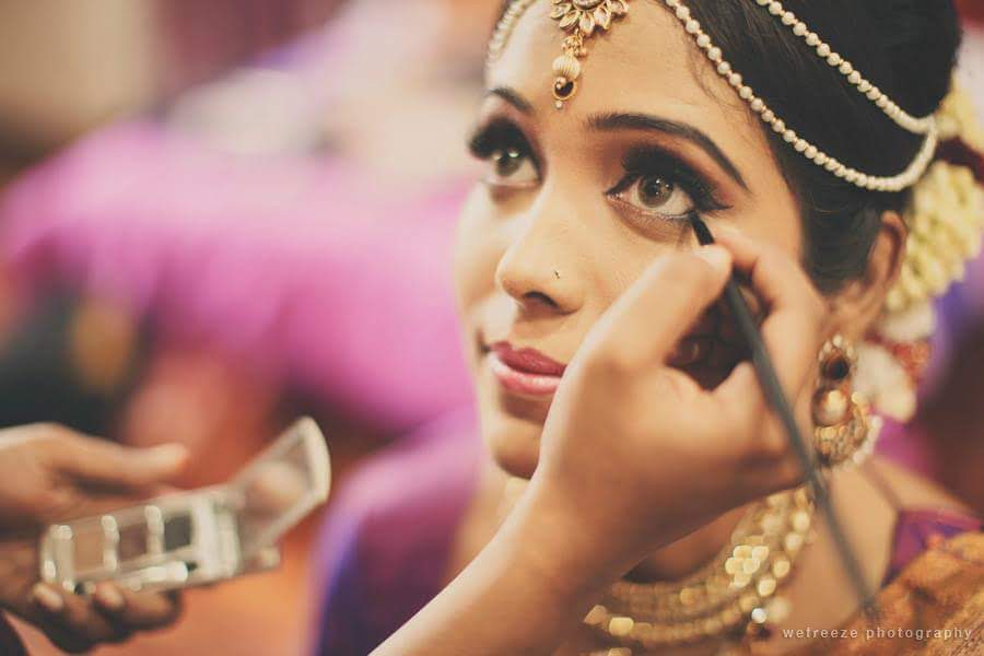 Omorfi Make Ups & Bridal/ Beauty saloon