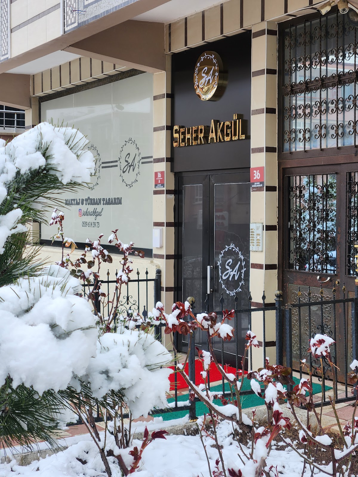 Seher Akgül Makyaj & Türban Tasarım
