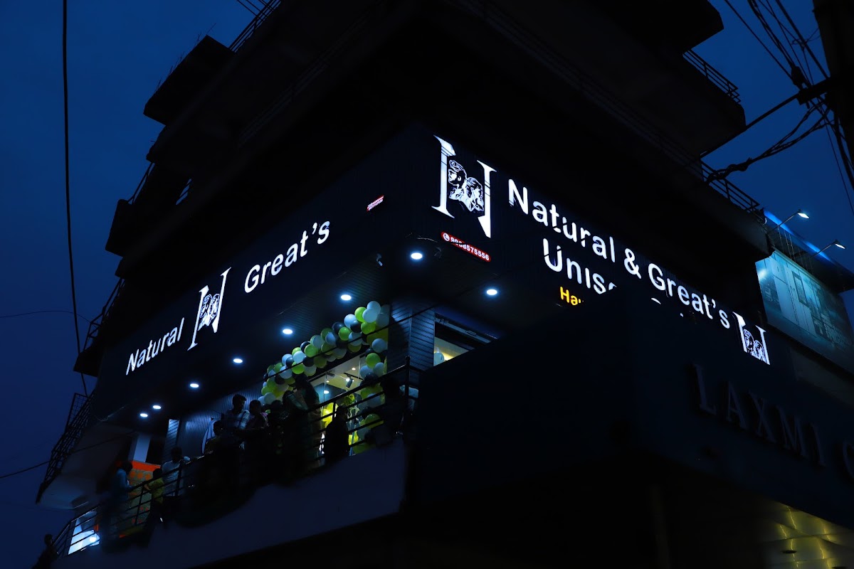 Natural and Great's Unisex Salon