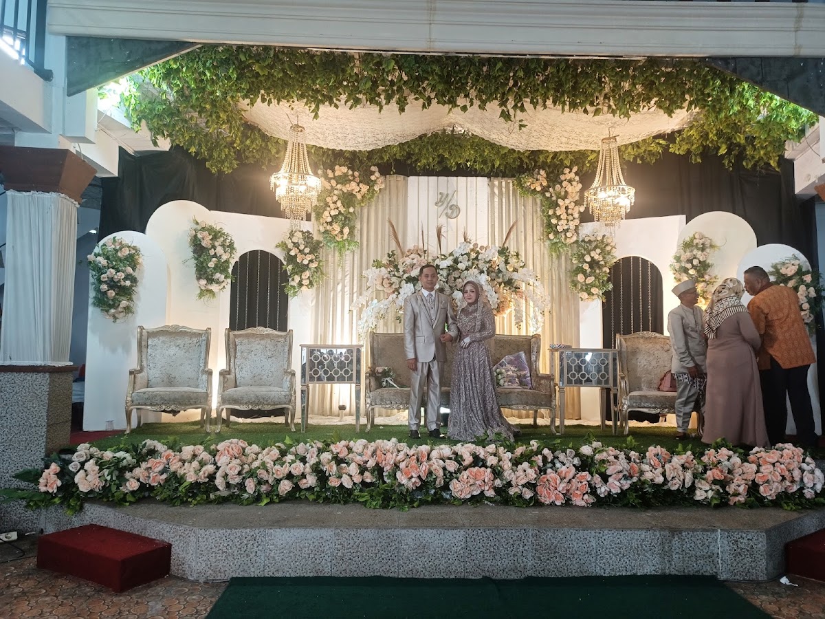 Nenden Salon