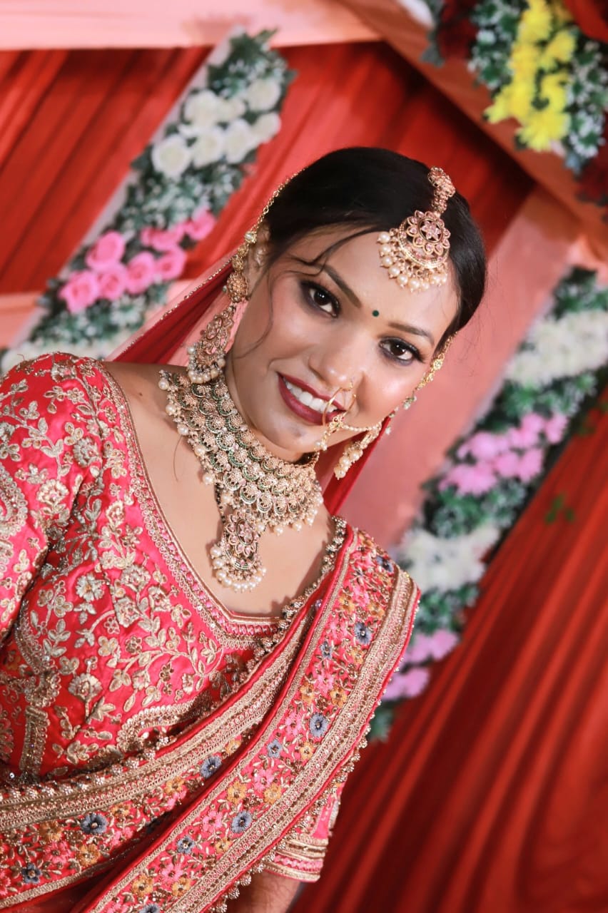 Glamour Makeup Studio & Academy
