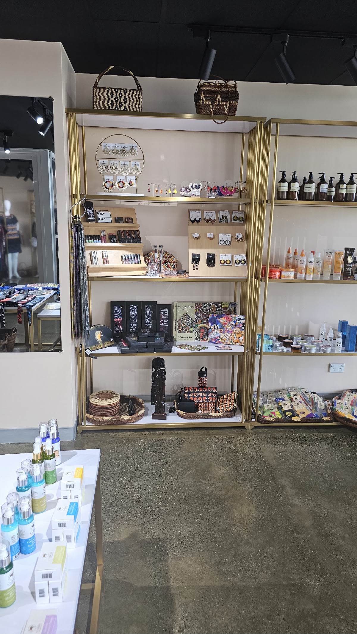 Glow Hair Boutique Town