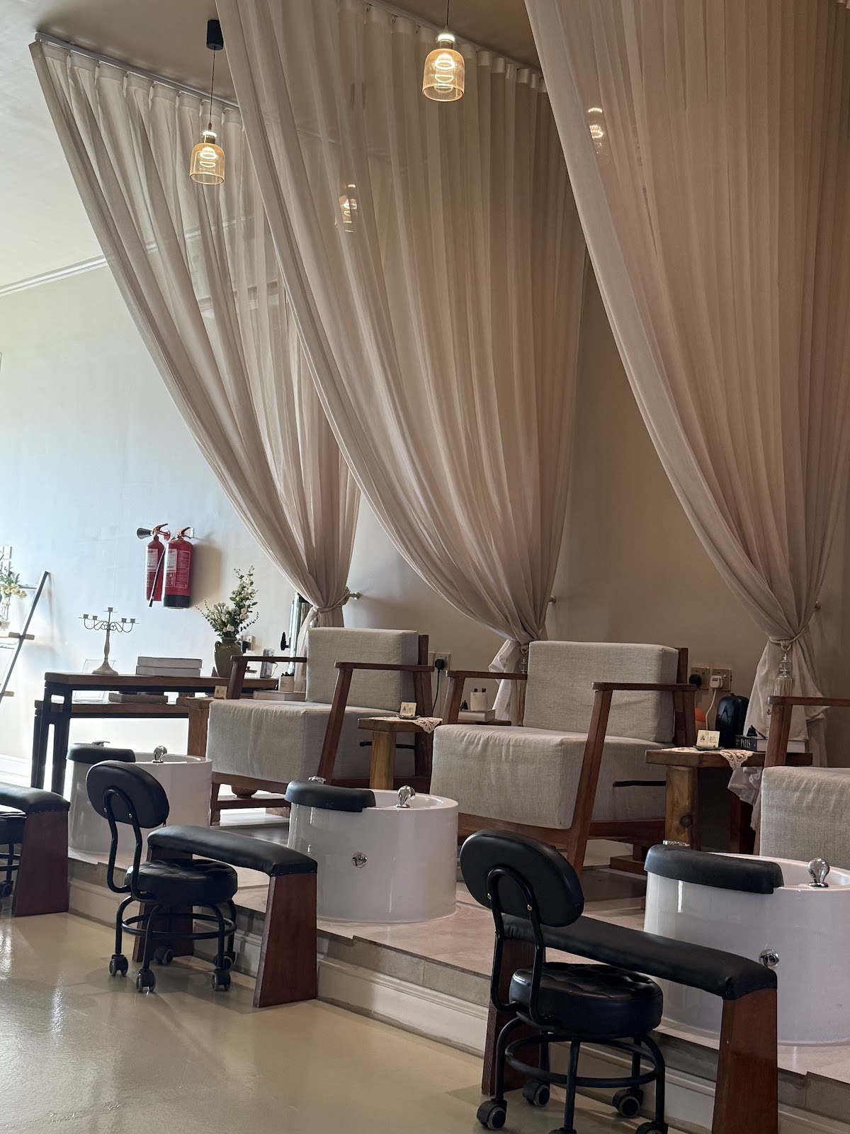 Adara Women's Salon