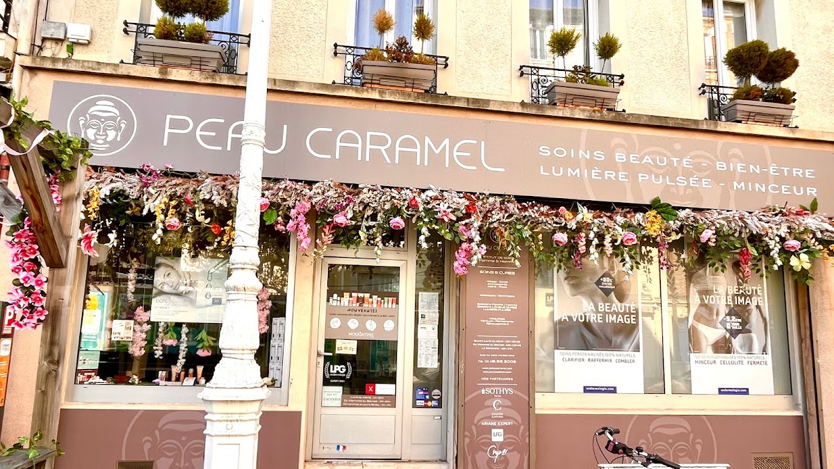 Peau Caramel