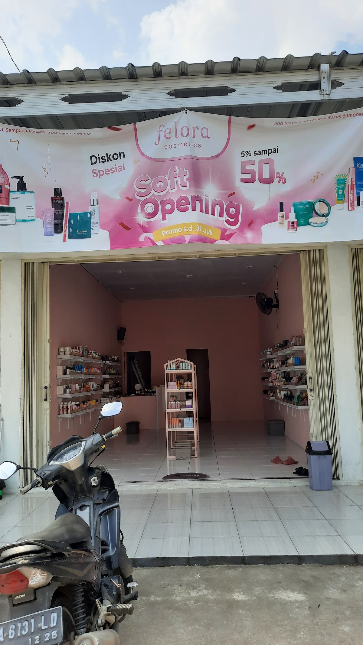 Felora Cosmetics Gombong