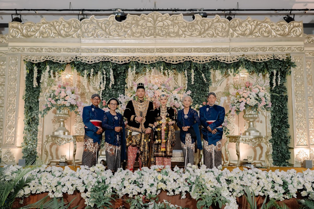 Dewi Griya Pengantin MUA