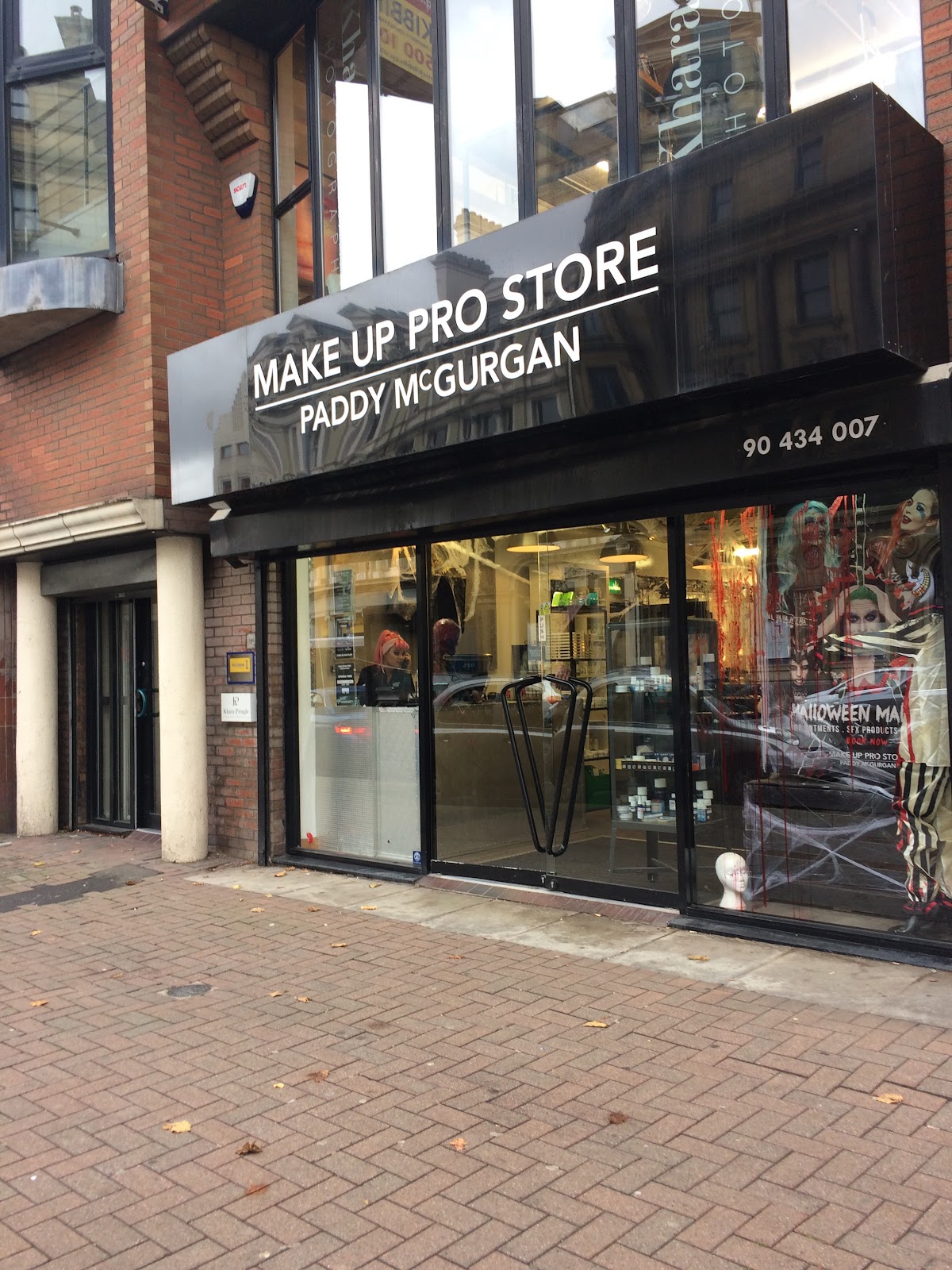 Make Up Pro Store