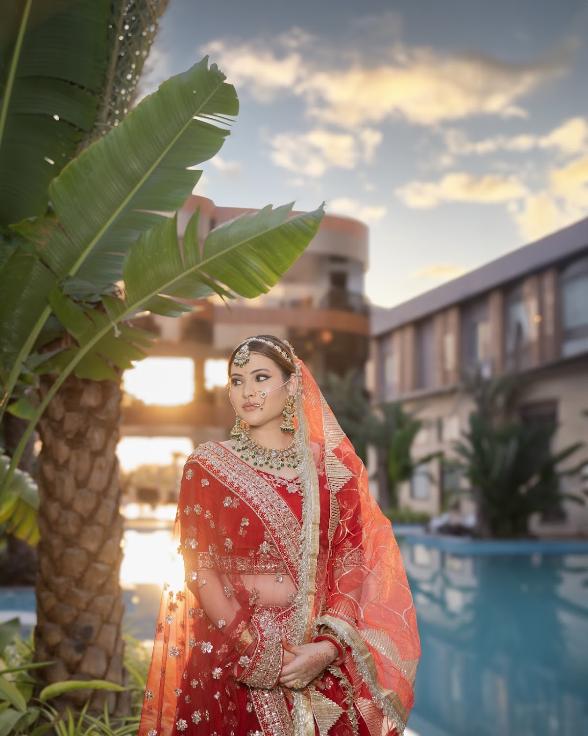 Smriti Makeovers Studio & Academy