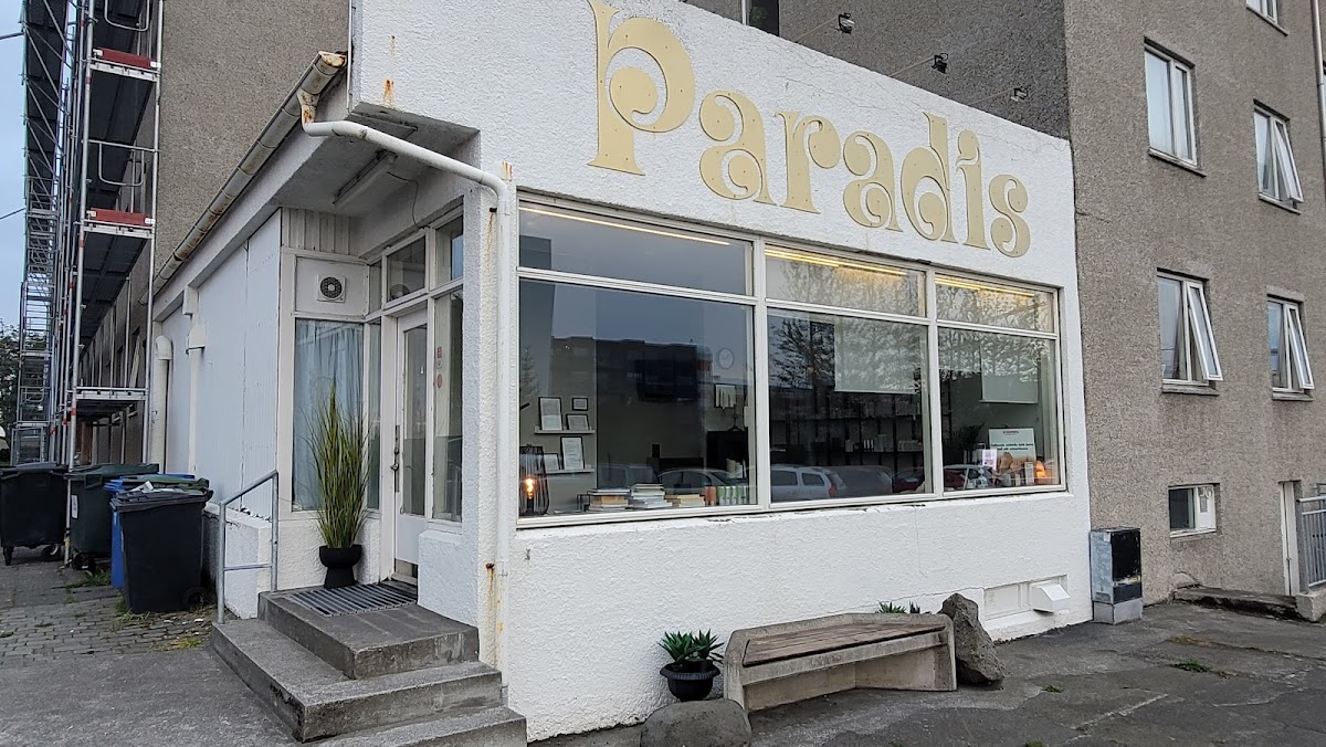 Snyrti og Nuddstofan Paradís