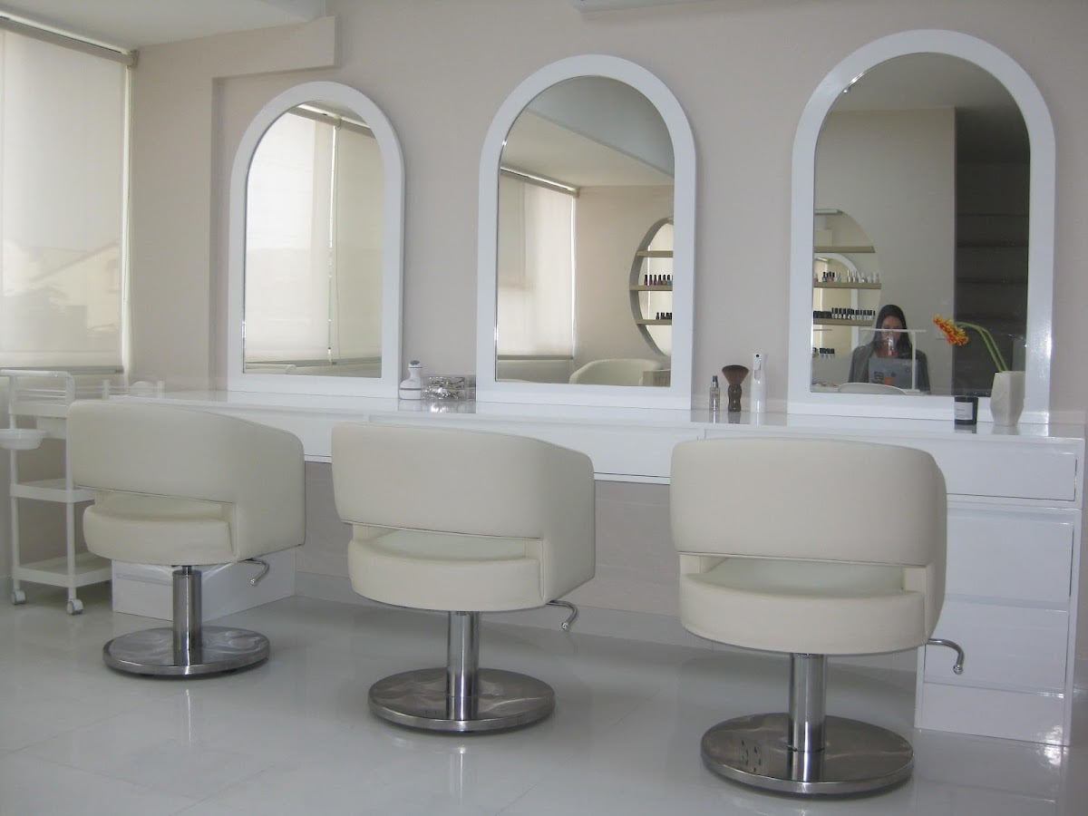 Anelle Beauty Studio