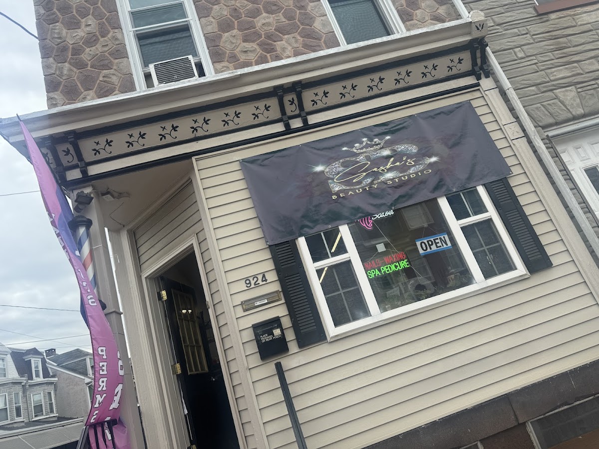 Sasha's Beauty Studio