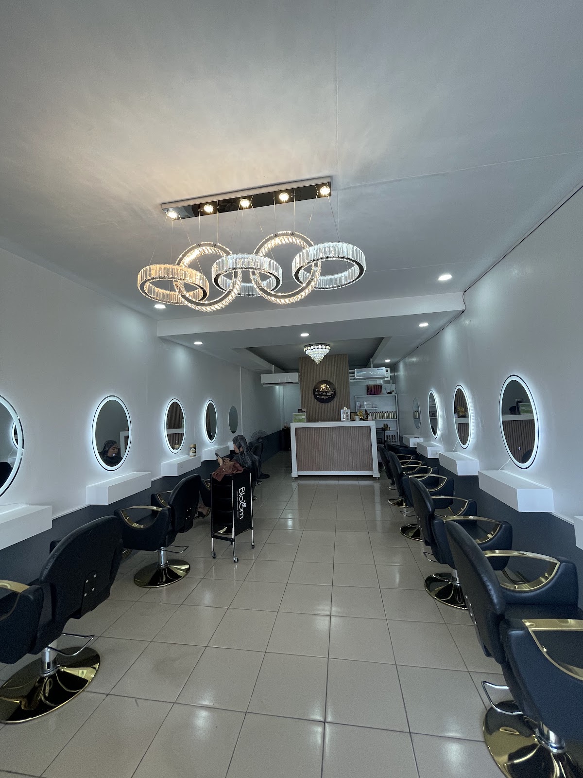 Royal Gem Salon