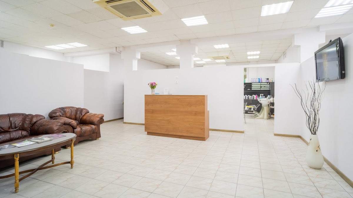 Olga | Salon krasoty Khimki | Parikmakherskaya, manikyur, narashchivanie volos