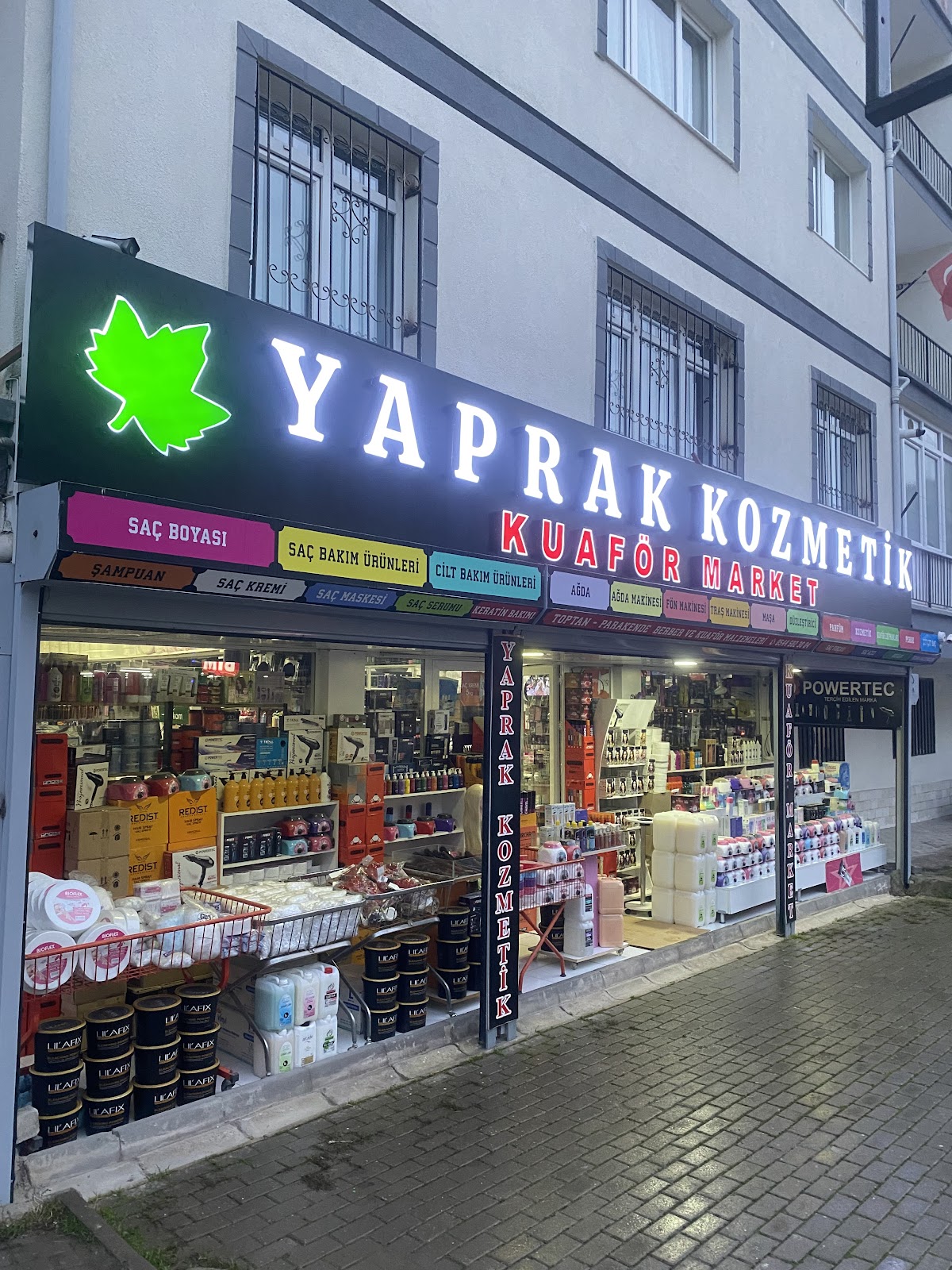 Yaprak Kozmetik Kuafor Market
