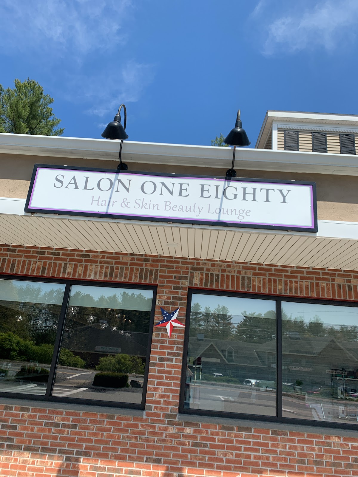 Salon One Eighty