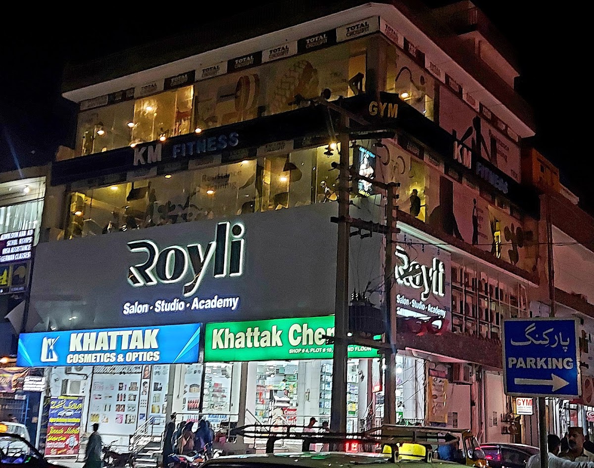 Royli Salon