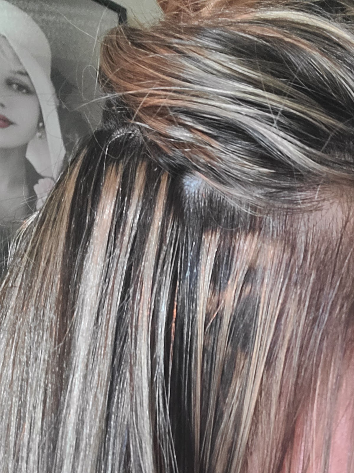 Shamsi Salon